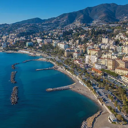 Sunny House Spiagge E Ciclabile With Sea Views - Happy Appartement San Remo